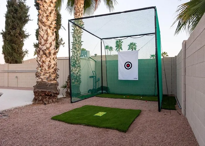 Heated Pool Sleeps 8 Amenities! House On Hearn Phoenix