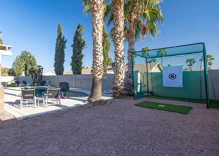 Heated Pool Sleeps 8 Amenities! House On Hearn Holiday home *